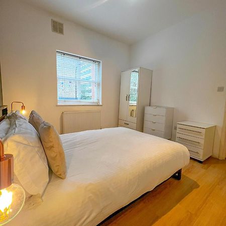 Maple Street Apartments Лондон Екстер'єр фото