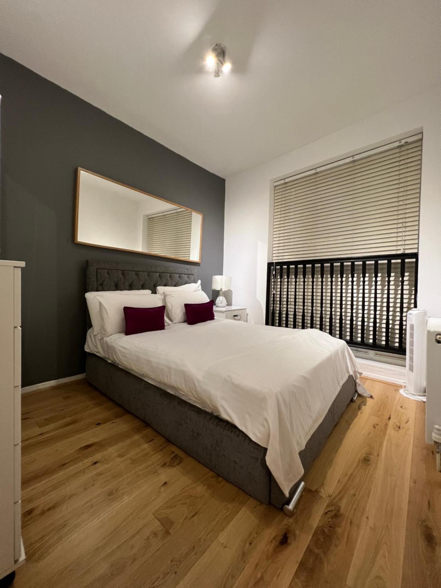 Maple Street Apartments Лондон Екстер'єр фото