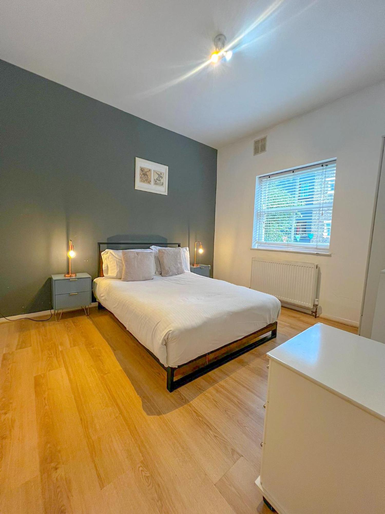 Maple Street Apartments Лондон Екстер'єр фото